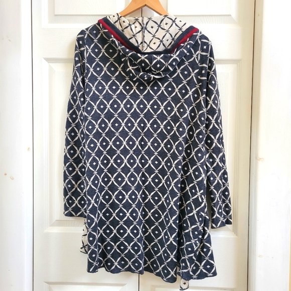 Hooded Cardigan - Picture 2 of 4